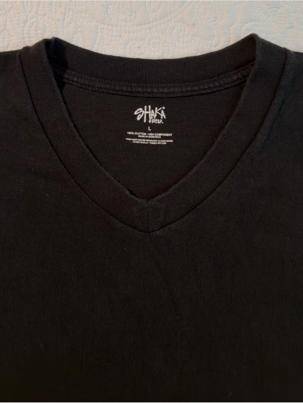 Shaka Wear | Men’s Black V-Neck | Short Sleeve Blank T-Shirt | Size Large